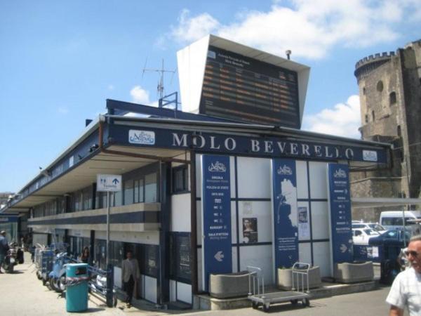 מלון נאפולי Yacht Club Angioino מראה חיצוני תמונה